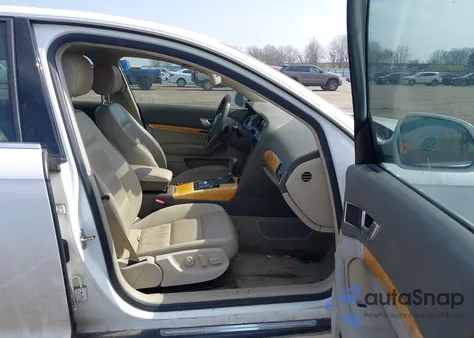 2010 Audi A6 3.0 Premium z USA, uszkodzony, nr VIN WAUFGAFB7AN082492